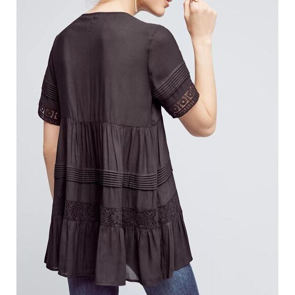 Maeve Anthropologie Black Short Sleeve Top Tiered Crochet Lace Blouse Small - Picture 3 of 8